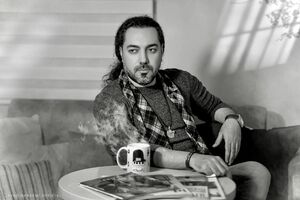 حنیفی: چاهزاده پهلوی قرار است ایران را به شکوه قبل برگرداند؟/ شبکه اینترنشنال جز دروغ و خباثت چیزی ندارد