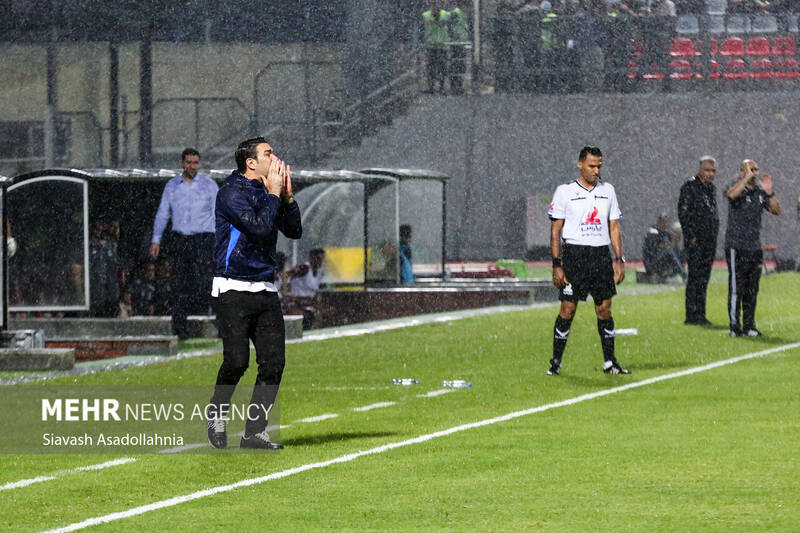 مدیریت استقلال زیر تیغ انتقادات؛ از «ماتزاری» خیالی تا «کاریله» ایمیلی