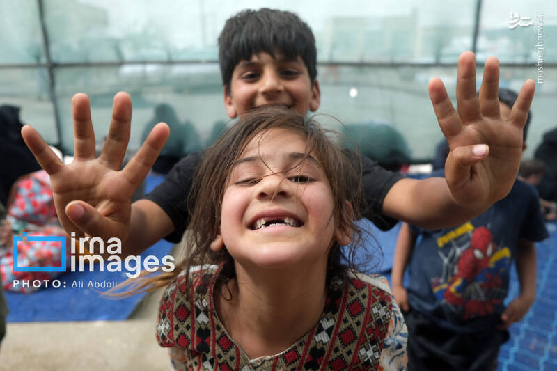 عکس / خروج اتباع افغان غیرمجاز از مرز میلک 31