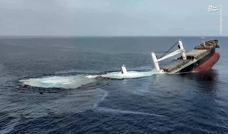 کشتیرانی در دریای سرخ، گوش به فرمان نیروی دریایی یمن