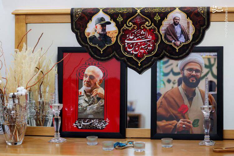 عکس/ دیدار دختر رئیس جمهور با خانواده شهید رشید