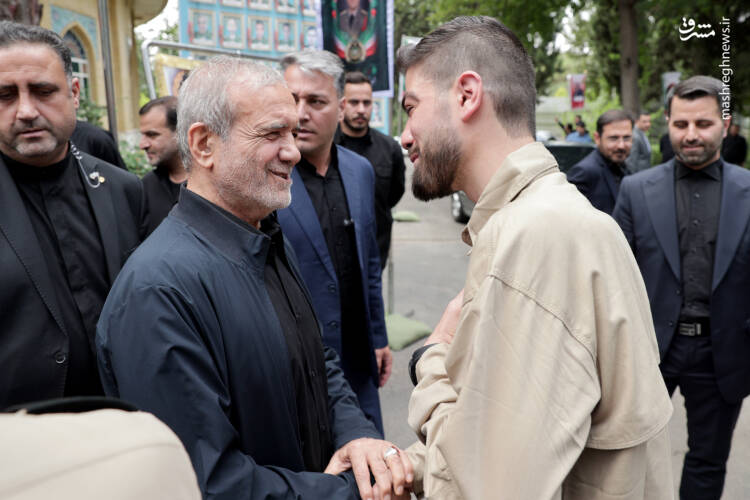 عکس/ حضور شخصیتها در مراسم گرامیداشت شهدای اقتدار ارتش