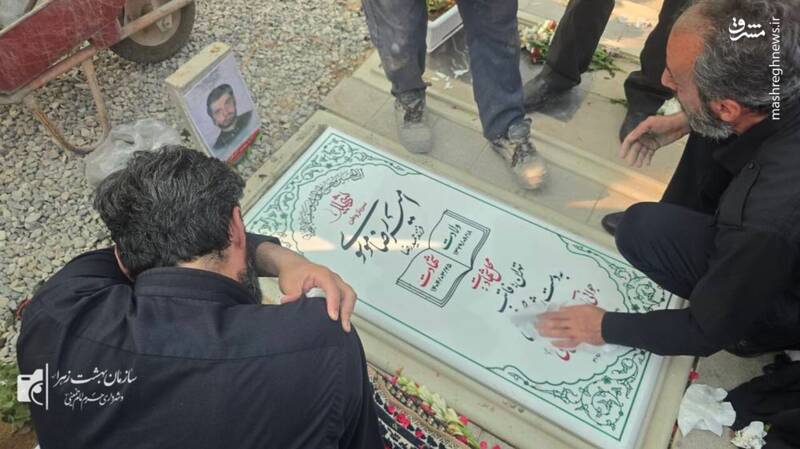 آغاز نصب سنگ مزار دائم شهدای قطعه ۴۲ بهشت زهرا(س)