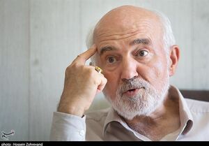 احمد توکلی دچار سکته قلبی و در بیمارستان بستری شد
