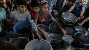 وضعیت گرسنگی در غزه مثل جنگ جهانی دوم است