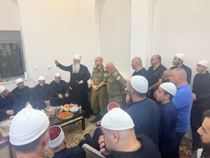 عکس/ دیدار برخی از سران دروزی‌های سوریه با نظامیان صهیونی