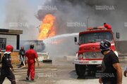 تانکر حامل نفت در جاده سبزوار- نیشابور واژگون شد +فیلم