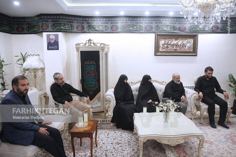 عکس / دیدار حداد عادل با خانواده شهید دکتر طهرانچی 23