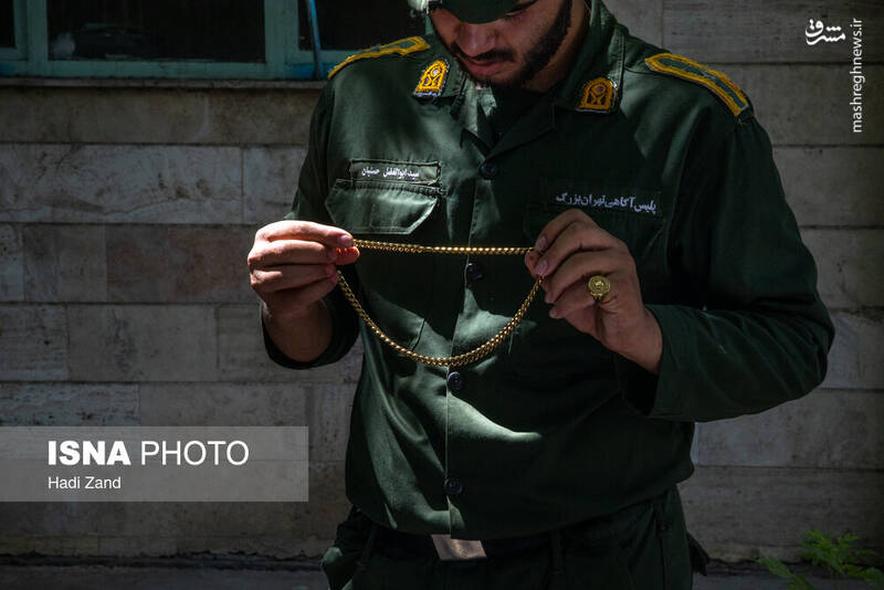 عکس / دستگیری سارقان خشن تهران 18