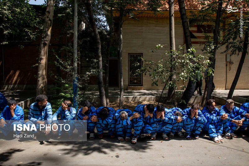 عکس / دستگیری سارقان خشن تهران 8