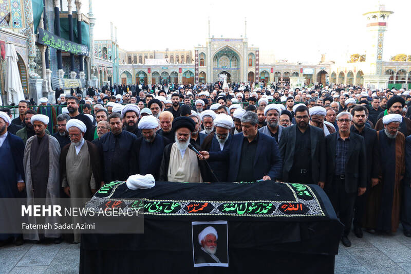 تشییع مرحوم آیت الله نعیم آبادی در قم