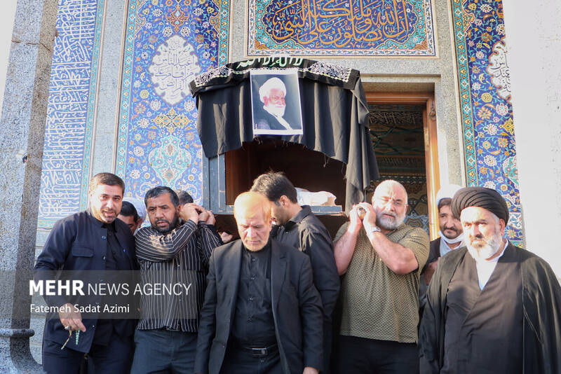 تشییع مرحوم آیت الله نعیم آبادی در قم