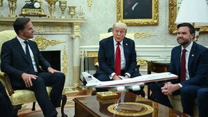 صلح در حرف، جنگ در عمل؛ رویکرد دوگانه غرب در اوکراین