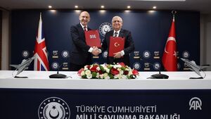 توافق ترکیه- بریتانیا برای خرید جنگنده های تایفون