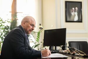 پیام تسلیت رییس مجلس در پی درگذشت احمد توکلی