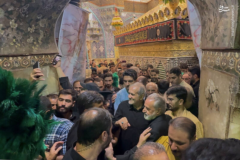 عکس / تشرف رئیس جمهور به زیارت حضرت فاطمه معصومه (س) 10