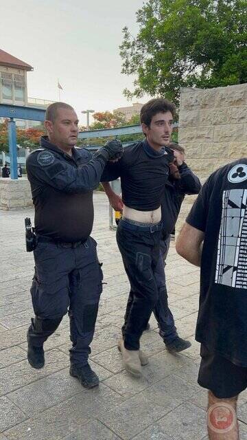 حمله پلیس رژیم صهیونیستی به راهپیمایی حیفا در محکومیت قحطی در غزه