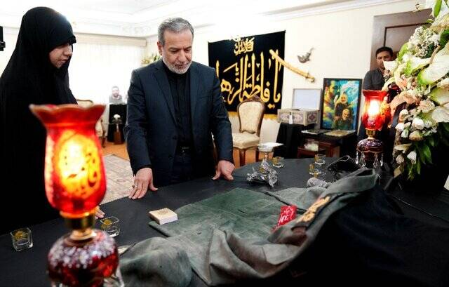 عراقچی: شهید سلامی از متخصص‌ترین و متعهدترین‌ فرماندهان ایران بود