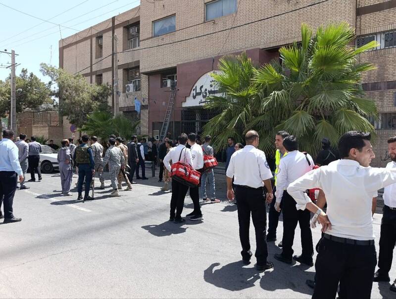 تروريستي،دادگستري،نفر،عوامل،ادامه،درگيري،عادي،ساختمان،حمله