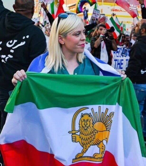 افتادن رضا پهلوی در دامی که یک پرستوی اطلاعاتی پهن کرده بود! / سیرک سلطنت‌طلبان در مونیخ با اتوبوس‌های کرایه‌ای موساد! + تصاویر