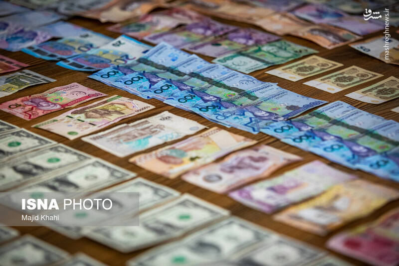 عکس / دستگیری اعضای باند مامورنما در تهران 21