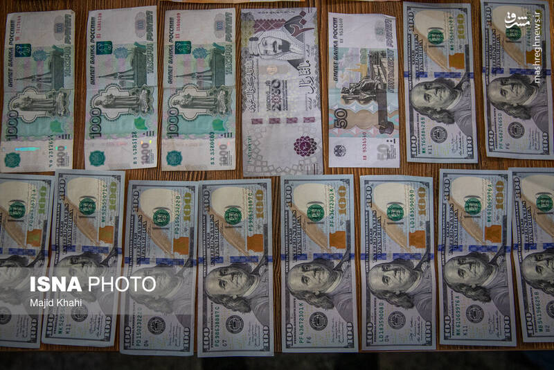 عکس / دستگیری اعضای باند مامورنما در تهران 16