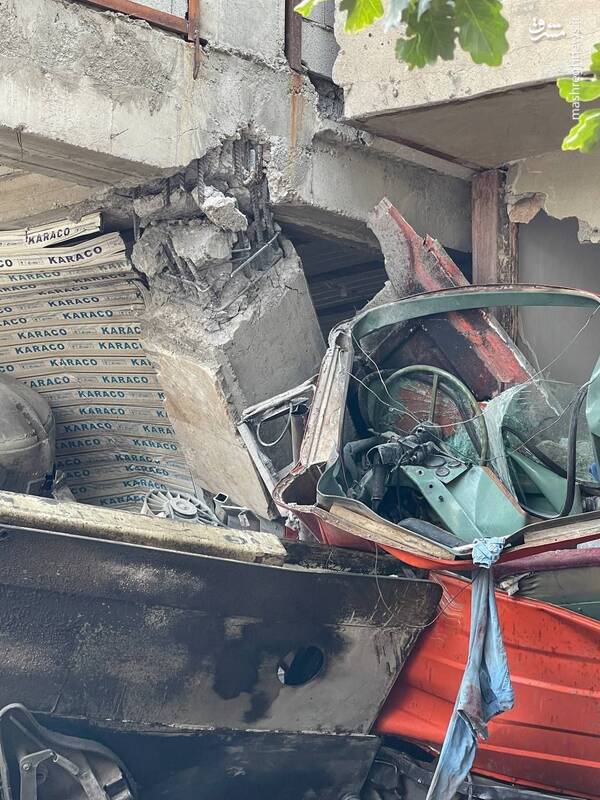 عکس/ تصادف میکسر بتن با چهار خودرو در تبریز