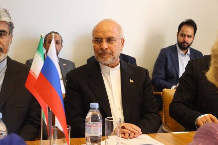 قالیباف: روسیه برای توسعه روابط اقتصادی با ایران نقش‌آفرینی کند