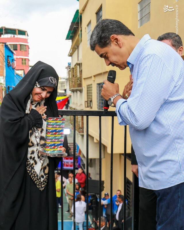 عکس/ دیدار سحر امامی و رئیسجمهور ونزوئلا