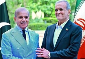 فیلم/ دعوت پزشکیان از نخست‌وزیر پاکستان برای سفر به تهران