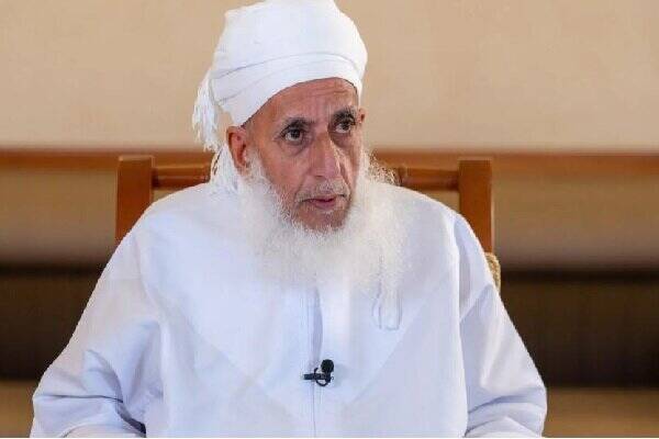 مفتی عمان: درخواست برای زمین گذاشتن سلاح مقاومت تعجبآور است
