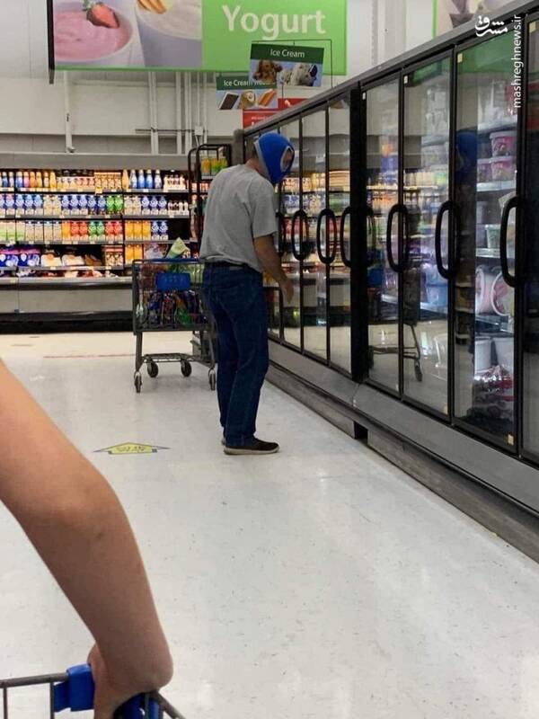 عکس/ شیوه عجیب مردم آمریکا برای تهیه ماسک