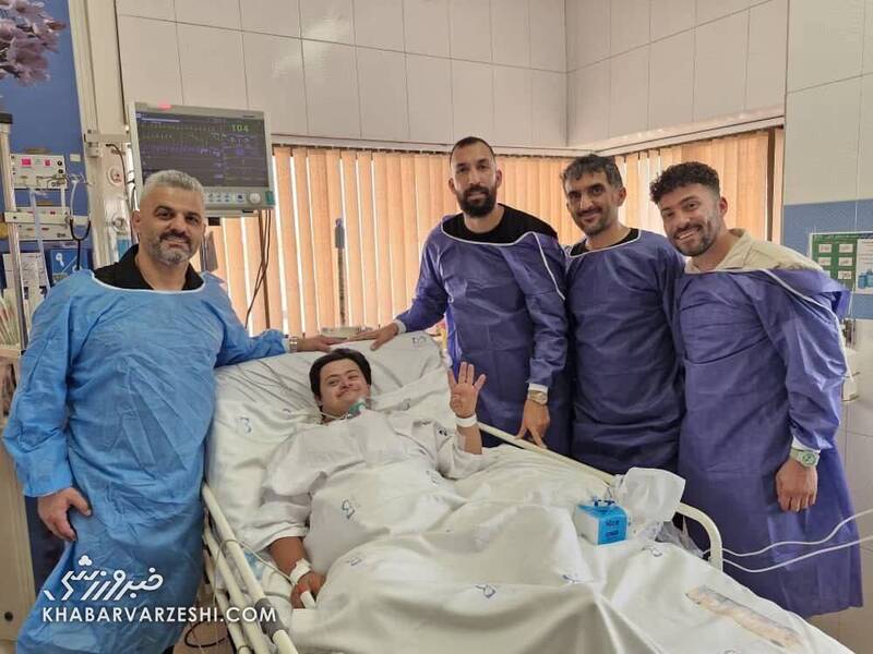 هوادار معروف استقلال سورپرایز شد +عکس