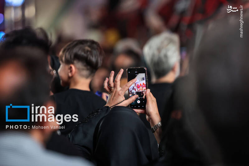 عکس/ اجتماع اربعینیها در میدان آزادی