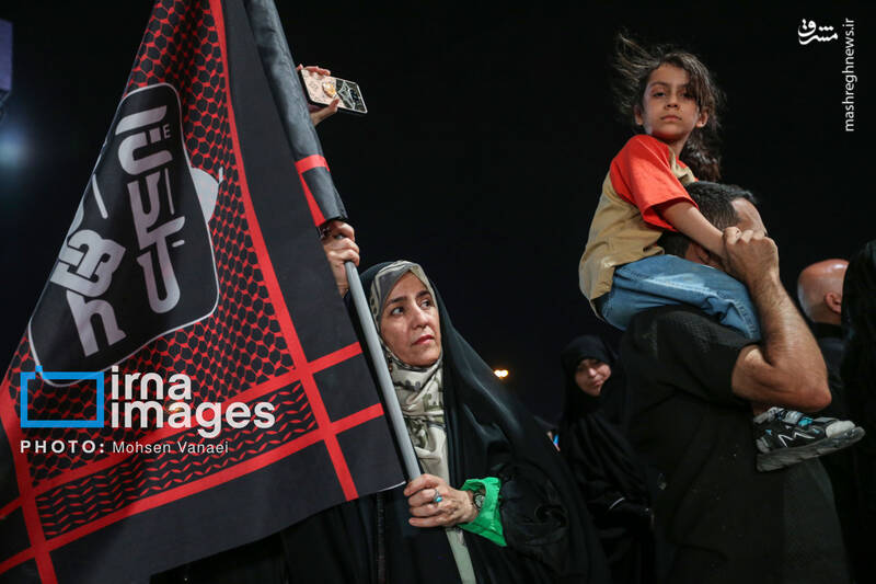 عکس/ اجتماع اربعینیها در میدان آزادی