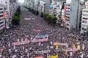 تظاهرات باشکوه ژاپنی‌ها در حمایت از غزه