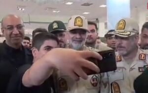 فیلم/ خوش‌وبش زائران با سردار رادان در مرز خسروی