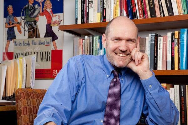 چرا کارشناسان غربی توصیه میکنند که ایران به سمت بازدارندگی هستهای حرکت کند؟/ نگاهی به تحولات جهانی از دریچه رئالیسم تهاجمی