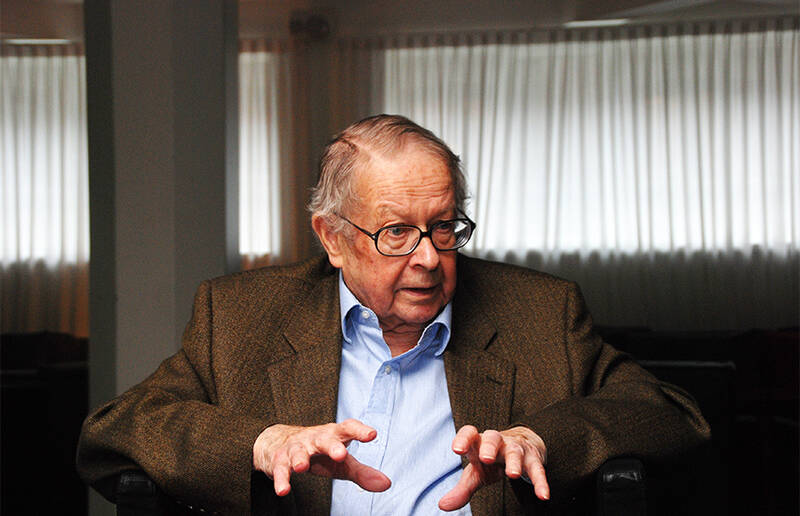 چرا کارشناسان غربی توصیه میکنند که ایران به سمت بازدارندگی هستهای حرکت کند؟/ نگاهی به تحولات جهانی از دریچه رئالیسم تهاجمی