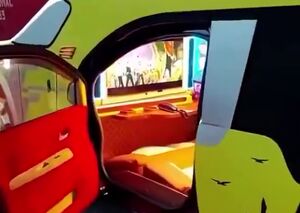 فیلم/ صندلی‌های VIP  و عجیب اتوبوس‌های پاکستانی