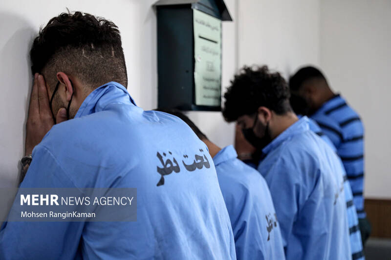 شرارت،تخريب،پليس،اراذل،تهديد،امنيت،عمليات،عمومي،تهران،اوباش، ...