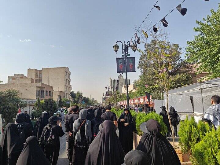 پلی از تهران تا بینالحرمین کربلا/ موکبهایی به نام شهدای اقتدار ایران/ زیارت سیدالکریم به نیابت از زیارت سیدالشهدا در روز اربعین حسینی