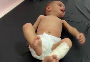 فیلم/ مرگ تدریجی نوزاد فلسطینی در پی محاصره نوار غزه