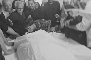 فیلم/ وداع با پیکر رامین صادقی، شهید امنیت ایرانشهر