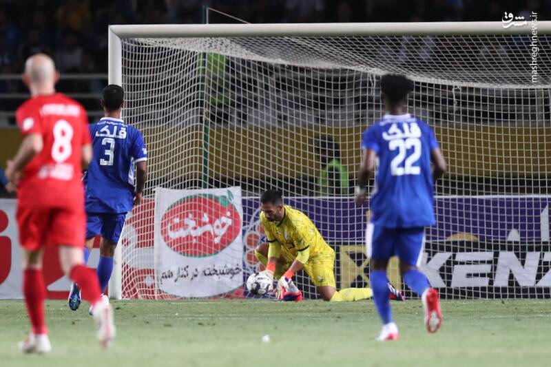 استقلال اینبار میتواند تراکتور را شکست بدهد/ گروه آسیایی آبیپوشان سخت است/ تفاوت اصلی باشگاههای ما با همسایهها در مدیریت است