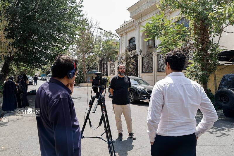 عکس/ توقیف املاک متهمان پرونده کینگ مانی توسط دادستانی تهران عکس/ توقیف املاک متهمان پرونده کینگ مانی توسط دادستانی تهران