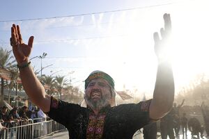 عکس/ اشک‌ها در بین‌الحرمین