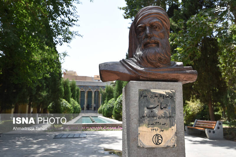 عکس / آماده‌سازی آرامگاه استاد فرشچیان در اصفهان 19