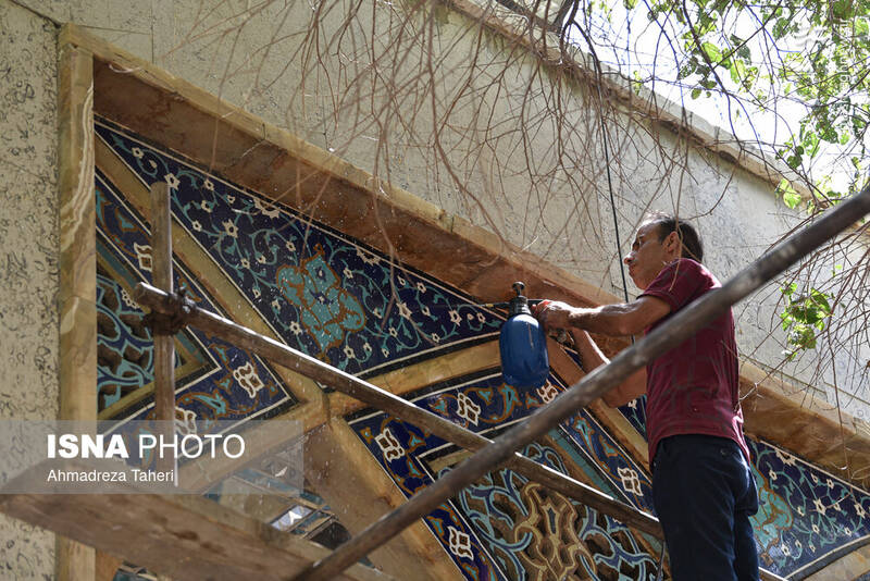 عکس / آماده‌سازی آرامگاه استاد فرشچیان در اصفهان 6