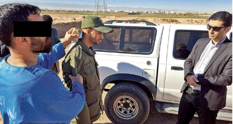 ۳ بار قصاص در ملأعام برای قاتل مخوف | جزئیات قتل مادر و دختر از زبان قاتل + عکس